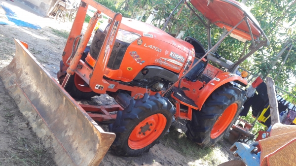 ขายคูโบต้า 47 แรง ใบดัน+ ผาน5+โลตารี่ พร้อมเล่มทะเบียน