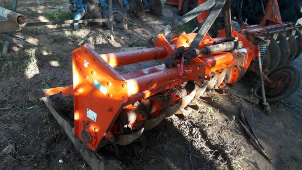 ขายคูโบต้า 47 แรง ใบดัน+ ผาน5+โลตารี่ พร้อมเล่มทะเบียน