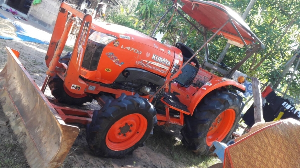 ขายคูโบต้า 47 แรง ใบดัน+ ผาน5+โลตารี่ พร้อมเล่มทะเบียน