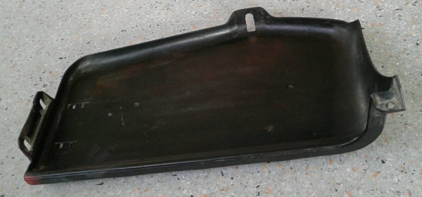 อะไหล่ TOYOTA ม้ากระโดด RN30  ถาดใต้คอนโซลแท้