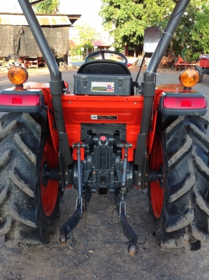 ขาย L3608 4WD ใบดันหน้า ผานหลัง รถทำงาน498ชั่วโมง พร้อมเล่ม