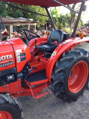 ขาย L3608 4WD ใบดันหน้า ผานหลัง รถทำงาน498ชั่วโมง พร้อมเล่ม