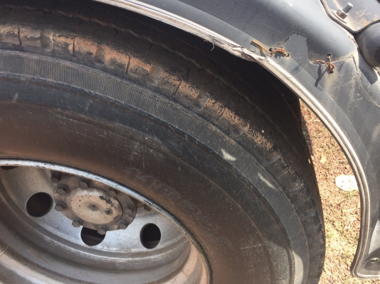 (มี10คันขายแยก)6ล้อหัวลาก225แรง(หรือหัวคัสซี)FK457F ปี49ยูโร2..เครื่อง6D16เทอร์โบ..รถใช้งานอยู่ทุกคัน เล่มพร้อม..