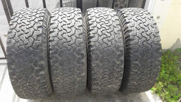 ล้อพร้อมยาง bf all 265x70x16 สวยๆ ล้อพร้อมยาง bf all 265x70x16 สวยๆ