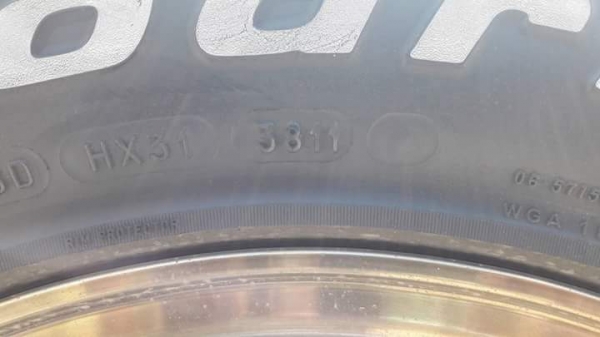 ล้อพร้อมยาง bf all 265x70x16 สวยๆ ล้อพร้อมยาง bf all 265x70x16 สวยๆ