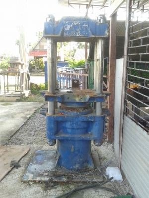 ชุดกระบอกแท่นอัดเก่าไต้หวัน