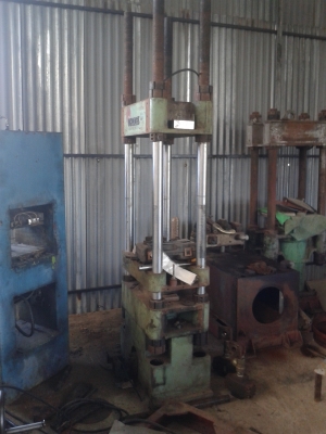 ชุดกระบอกแท่นอัดเก่าไต้หวัน