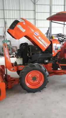 ขายรถไถL4708 ทำงาน1,374ชม. ปี55อุปกรณ์ใบดันหน้าผานหลัง6สภาพสวยยางดีเครื่องเดิมเอกสารทะเบียนครบ