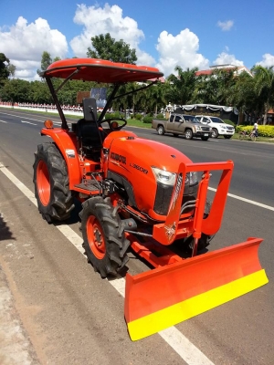 36 แรง ตัวรถ + ใบมีด