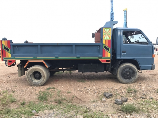 ขายหกล้อดั๊ม ISUZU NPR 115 แท้ รถห้างปีสุดท้าย เกียร์สั้น แอร์ พวงมาลัยเพอร์ออกห้าง เปลี่ยนช่วงล่างใหญ่แล้ว F หน้า Fขายหกล้อดั๊ม ISUZU NPR 115 แท้