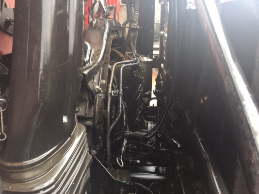 10ล้อหัวลากISUZU320แรงFXZ23KZH2 2-3000XXX วางหัวนอก เครื่องเดิมเกียร์เดิม รถสวยสภาพดี เล่มพร้อม