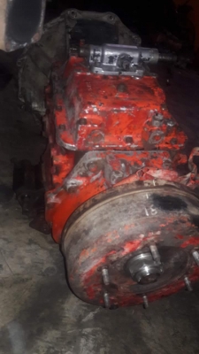 เกียร์ฮีโน่6เกียร์เดินหน้า เกียร์หนึ่ง7.1รอบสภาพสวยพร้อมใช้มีแก้มเกียร์081-1951535ครับ