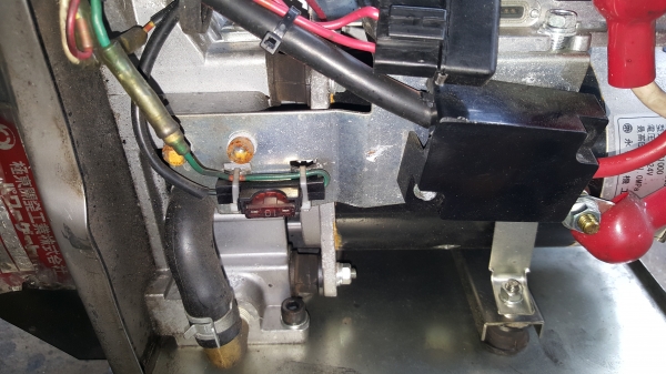 ปั้มไฮดรอลิค ออก 4 สาย ไฟ 24 v รหัส C1 - 1