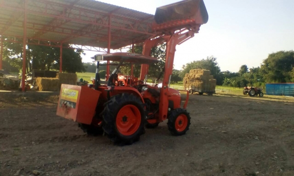 ขายรถไถคูโบต้าL4708พร้อมบุ้งกี้LA588 ราคา435,000บาท