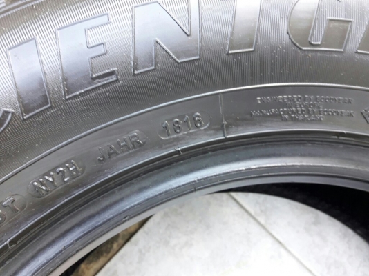 ยางGOODYEAR 265 65R17 ปี2016 ยางสภาพสวยมากๆไร้ที่ติ ดอกเต็มๆ90\%คุ้มสุดๆไม่แพง ยางGOODYEAR 265 65R17 ปี2016 ยางสภาพสวยมากๆไร้ที่ติ ดอกเต็มๆ90\%คุ้มสุดๆไม่แพง