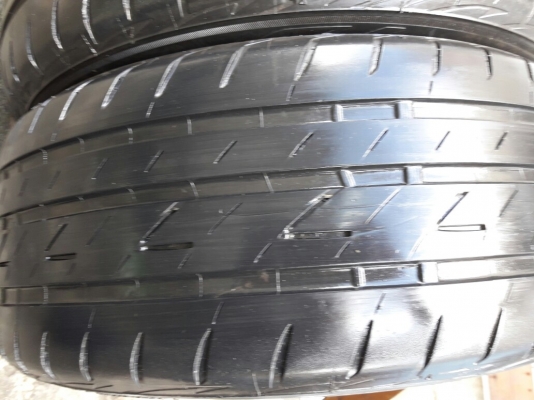 ยางBRIDGESTONE รุ่น Ecopia EP200.205 55R16 สัปดาห์ที่24ปี2015 ลงพื้นปลายปี2015 สภาพสวยดอกเยอะคุ้มใช้อีกนาน