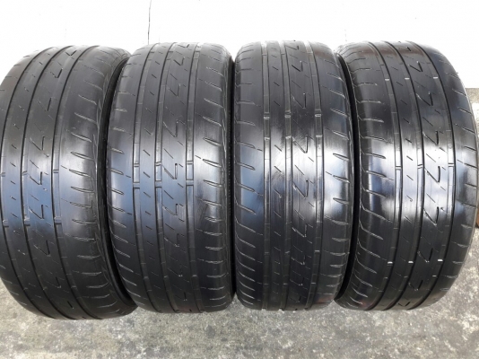 ยางBRIDGESTONE รุ่น Ecopia EP200.205 55R16 สัปดาห์ที่24ปี2015 ลงพื้นปลายปี2015 สภาพสวยดอกเยอะคุ้มใช้อีกนาน