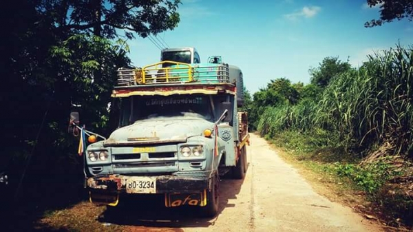 สิบล้อลากแบคโฮ2เพลา เครื่อง195 พร้อมใช้*** 220,00ต่อรอง*** สิบล้อลากแบคโฮ2เพลา เครื่อง195 พร้อมใช้*** 220,00ต่อรอง***