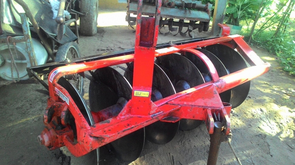 ผานพรวน HUI 6 ใบ 22นิ้ว สภาพสวยเหมือนใหม่ใบเต็มลูกปืนคัดท้ายแน่น