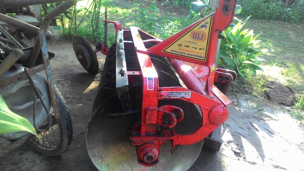 ผานพรวน HUI 6 ใบ 22นิ้ว สภาพสวยเหมือนใหม่ใบเต็มลูกปืนคัดท้ายแน่น