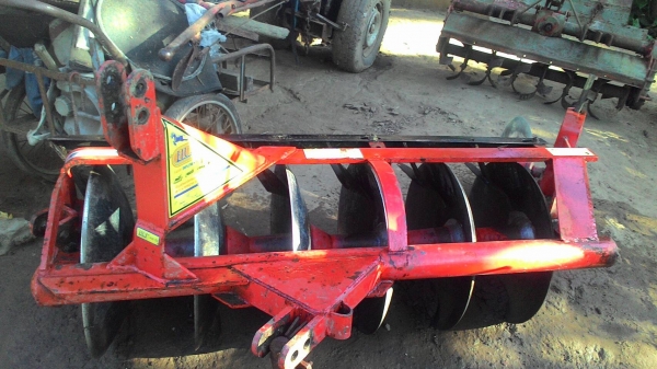 ผานพรวน HUI 6 ใบ 22นิ้ว สภาพสวยเหมือนใหม่ใบเต็มลูกปืนคัดท้ายแน่น