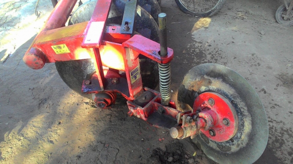 ผานพรวน HUI 6 ใบ 22นิ้ว สภาพสวยเหมือนใหม่ใบเต็มลูกปืนคัดท้ายแน่น