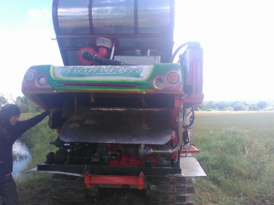 ขายรถเกี่ยวข้าว เกษตรพัฒนาไอ้หนุ่มไวไฟ เครื่องอีซูซุ210เทอร์โบว์ ตัวเดินไฮดราท ปั๊ม22อีตั้นช่วงล่างใหม่ กำลังลงงาน ติดต่อ 080-7964423  วีดีโอการทำงาน https://youtu.be/Q5beWH8MnkM