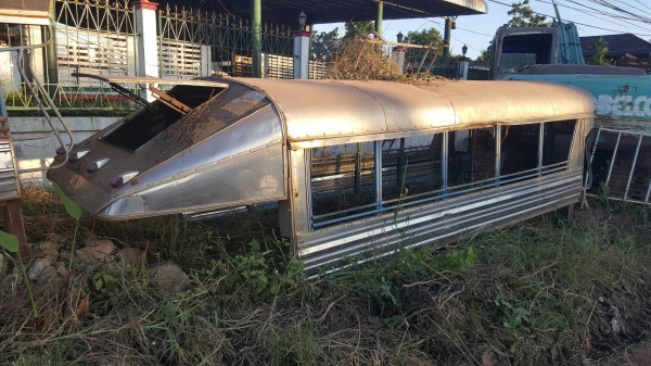 ขาย หลังคารถโดยสาร ยาว 4.30 เมตร สภาพดี ราคาถูก