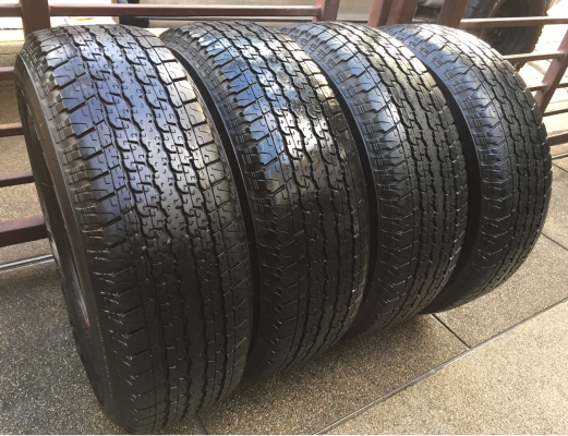 ยาง Bridgestone 245 70 16 ปี16 ดอกเต็ม ราคาไม่แพง
