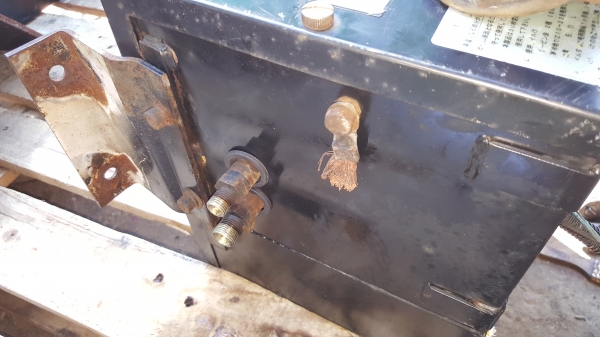 ปั้มไฮดรอลิค ออก 2 สาย ไฟ 24 v รหัส C1 - 1 ราคา 4800 สอบถามได้