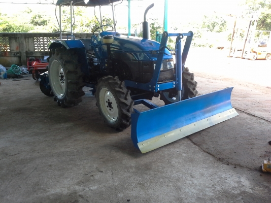 ขายรถไถยูโร45แรงรถปรับสภาพพร้อมใช้อุปกรดันหน้าผาน6