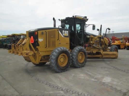 ขายรถเกรดแคท CATERPILLAR 140M มือสองนำเข้าสภาพสวยพร้อมใช้งาน