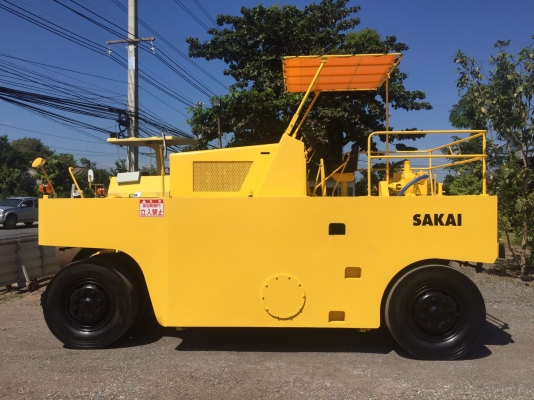 รถบด 9 ล้อยาง SAKAI 5309 FROM JAPAN สนใจติดต่อ 063-9316985 ID LINE : 0639316985 ครับ