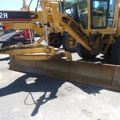 CAT 12H ปี 1998 นำเข้าจากอเมริกา สภาพสวยมาก ๆ ใบมีต 14 ฟุตพร้อมริปเปอร์ CAT 12H ปี 1998 นำเข้าจากอเมริกา สภาพสวยมาก ๆ ใบมีต 14 ฟุตพร้อมริปเปอร์