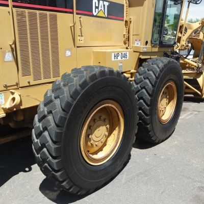 CAT 12H ปี 1998 นำเข้าจากอเมริกา สภาพสวยมาก ๆ ใบมีต 14 ฟุตพร้อมริปเปอร์ CAT 12H ปี 1998 นำเข้าจากอเมริกา สภาพสวยมาก ๆ ใบมีต 14 ฟุตพร้อมริปเปอร์