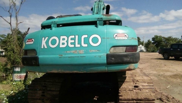 ขายแบคโคมาร์คไฟว์ พร้อมเทรลเลอร์2เพลา รถสวยสภาพพร้อมใช้งาน เอกสารเล่มทะเบียนทั้ง2คัน ราคา1,150,000 สนใจโทร 090-8588220คุณนะ 093-3258446คุณบิว หรือเข้าดูสินค้าอื่นๆได้ที่ www.narong2truck.com หรือ www.truck.in.th/498 หรือเพจFacebook ณรงค์ ซื้อขายรถมือสอง (