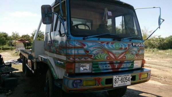 ขายแบคโคมาร์คไฟว์ พร้อมเทรลเลอร์2เพลา รถสวยสภาพพร้อมใช้งาน เอกสารเล่มทะเบียนทั้ง2คัน ราคา1,150,000 สนใจโทร 090-8588220คุณนะ 093-3258446คุณบิว หรือเข้าดูสินค้าอื่นๆได้ที่ www.narong2truck.com หรือ www.truck.in.th/498 หรือเพจFacebook ณรงค์ ซื้อขายรถมือสอง (