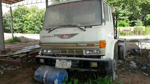 ขายรถ10ล้อ 2เพลา มีหลายคัน หลายราคา เอกสารเล่มทะเบียนทุกคัน ราคา450,000 สนใจโทร 090-8588220คุณนะ 093-3258446คุณบิว หรือเข้าดูสินค้าอื่นๆได้ที่ www.narong2truck.com หรือ www.truck.in.th/498 หรือเพจFacebook ณรงค์ ซื้อขายรถมือสอง (เว็บไซต์ส่วนตัว) หรือFacebo ขายรถ10ล้อ 2เพลา มีหลายคัน หลายราคา เอกสารเล่มทะเบียนทุกคัน ราคา450,000 สนใจโทร 090-8588220คุณนะ 093-3258446คุณบิว หรือเข้าดูสินค้าอื่นๆได้ที่ www.narong2truck.com หรือ www.truck.in.th/498 หรือเพจFacebook ณรงค์ ซื้อขายรถมือสอง (เว็บไซต์ส่วนตัว) หรือFacebo