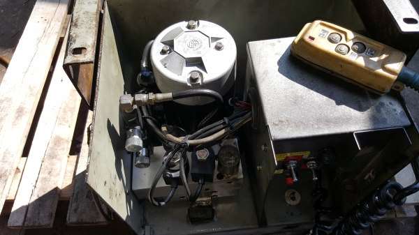 ปั้มไฮดรอลิค 24 V ออก 2 สาย รหัสสินค้า C1 - 2 ราคา 5400 สอบถามต่อรองได้ ขายได้ขาย ปั้มไฮดรอลิค 24 V ออก 2 สาย รหัสสินค้า C1 - 2 ราคา 5400 สอบถามต่อรองได้ ขายได้ขาย