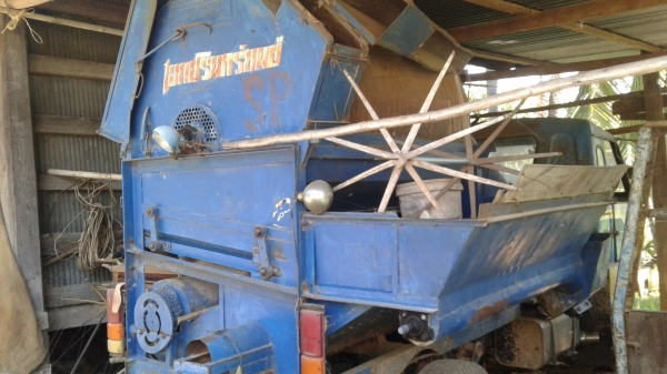 ขายรถนวด สี่ล้อกลางตู้สิงห์เปลือยจัมโบพร้อมใช้งาน ขายรถนวด สี่ล้อกลางตู้สิงห์เปลือยจัมโบพร้อมใช้งาน