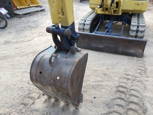 ขายรถขุด KOMATSU PC20-6 มีตู้สภาพสวยรถพร้อมใช้งาน รถนอกแท้ๆ ขายรถขุด KOMATSU PC20-6 มีตู้สภาพสวยรถพร้อมใช้งาน รถนอกแท้ๆ