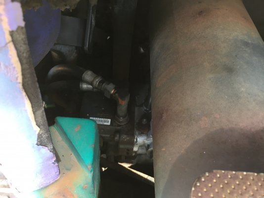 ขายรถขุด KOMATSU PC40 MR-1 ปั้มนิ้ว คอลโทนสั้น มีลายหัวกระแทก แทรกเหล็ก สภาพพร้อมใช้ มือสองญี่ปุ่นแท้ๆ