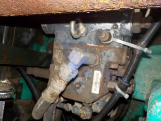 ขายรถขุด KOMATSU PC40 MR-1 ปั้มนิ้ว คอลโทนสั้น มีลายหัวกระแทก แทรกเหล็ก สภาพพร้อมใช้ มือสองญี่ปุ่นแท้ๆ