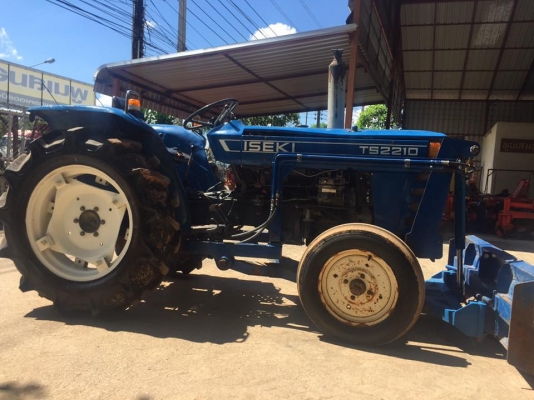 ขายรถไถ ISEKI TS2210 เพลาเดียว ตามสภาพ พร้อมใบดัน รถพร้อมใช้งาน ขายรถไถ ISEKI TS2210 เพลาเดียว ตามสภาพ พร้อมใบดัน รถพร้อมใช้งาน