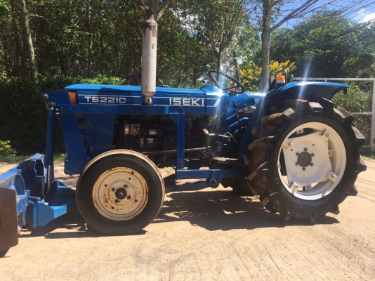 ขายรถไถ ISEKI TS2210 เพลาเดียว ตามสภาพ พร้อมใบดัน รถพร้อมใช้งาน ขายรถไถ ISEKI TS2210 เพลาเดียว ตามสภาพ พร้อมใบดัน รถพร้อมใช้งาน