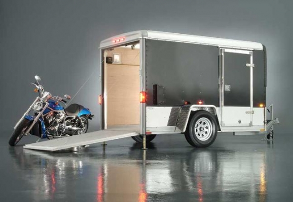 ขาย Enclosed trailer จาก เมกา ขนมอไซต์ ขนของ