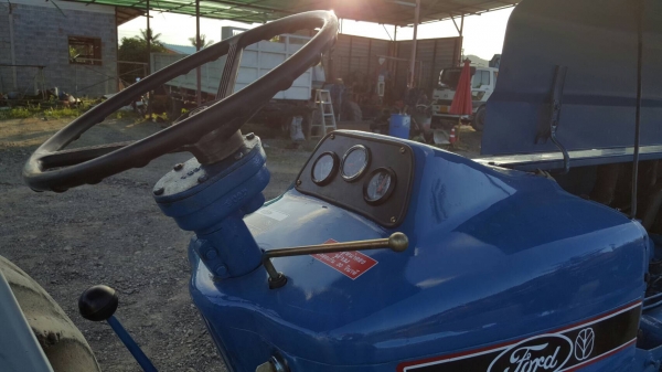 ขายรถไถฟอร์ด 6600 อุปกรณ์ผานหน้าผานเจ็ด ราคา 325,000 เล่มพร้อมโอน ขายรถไถฟอร์ด 6600 อุปกรณ์ผานหน้าผานเจ็ด ราคา 325,000 เล่มพร้อมโอน