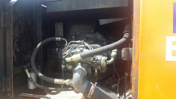 ขายรถแบคโฮ HITACHI EX200-3 ราคา 700000