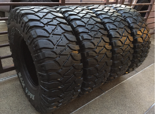 ยาง Mud Mickey Thompson 315 75 16 ปลายปี15 ดอกเต็ม ไม่มีปะ ราคาไม่แพง ยาง Mud Mickey Thompson 315 75 16 ปลายปี15 ดอกเต็ม ไม่มีปะ ราคาไม่แพง