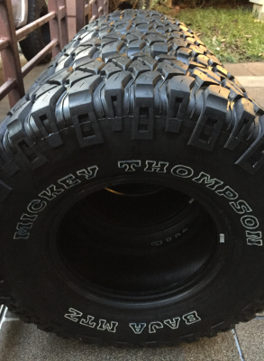 ยาง Mud Mickey Thompson 315 75 16 ปลายปี15 ดอกเต็ม ไม่มีปะ ราคาไม่แพง ยาง Mud Mickey Thompson 315 75 16 ปลายปี15 ดอกเต็ม ไม่มีปะ ราคาไม่แพง